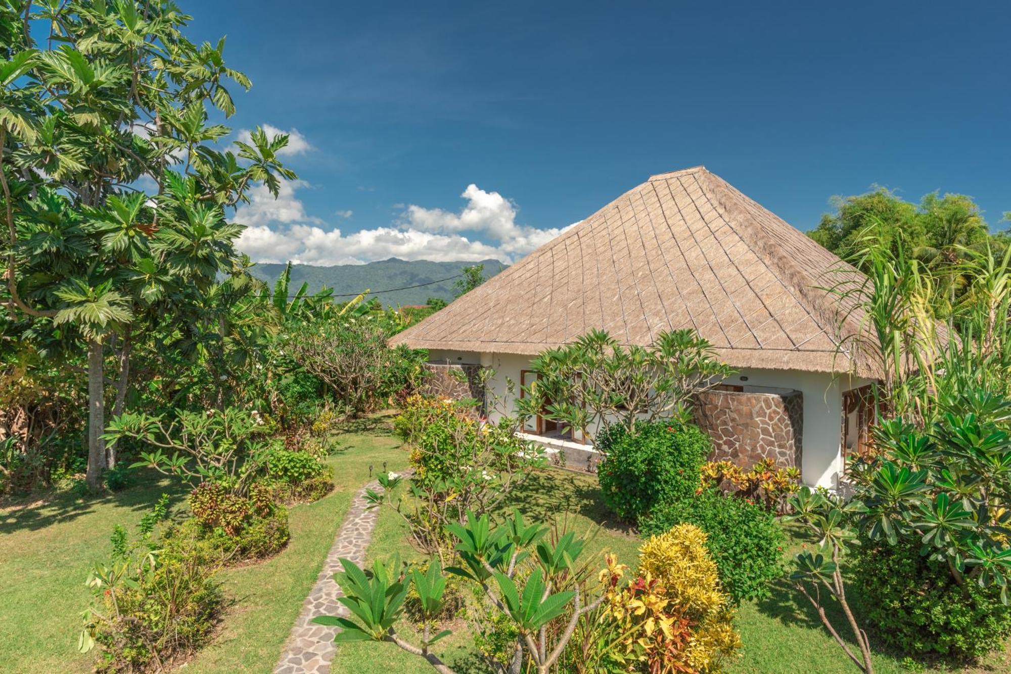 Absolute Beach Front Villa Umeanyar Luaran gambar