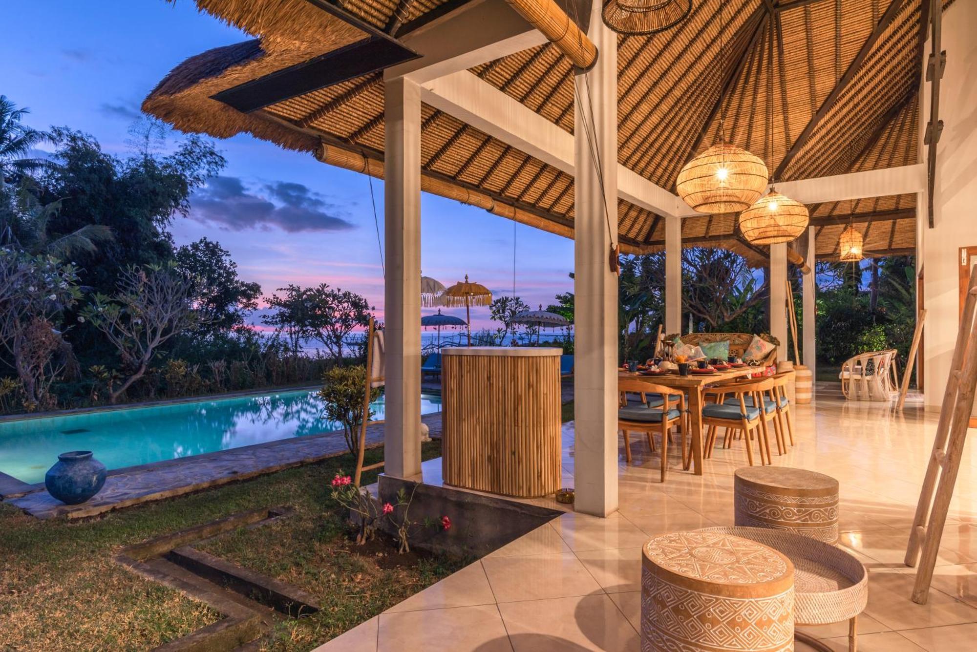 Absolute Beach Front Villa Umeanyar Luaran gambar